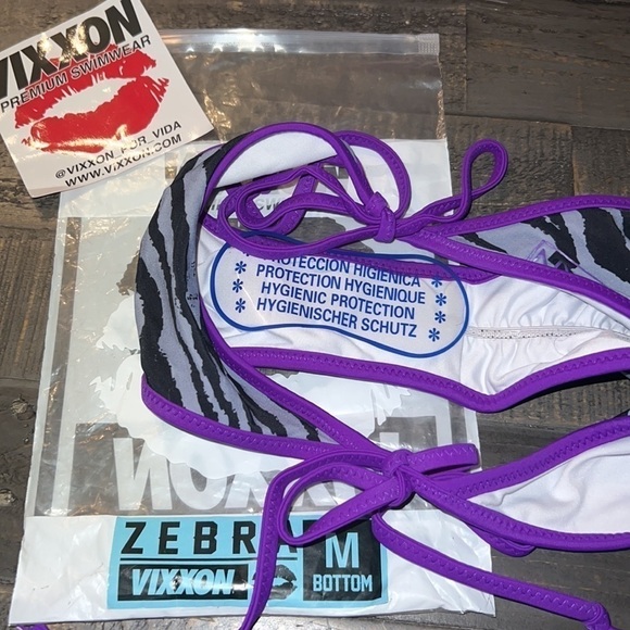 Vixxon Cheeky Scrunch Butt Zebra Bikini Bottoms NWT - Picture 4 of 6